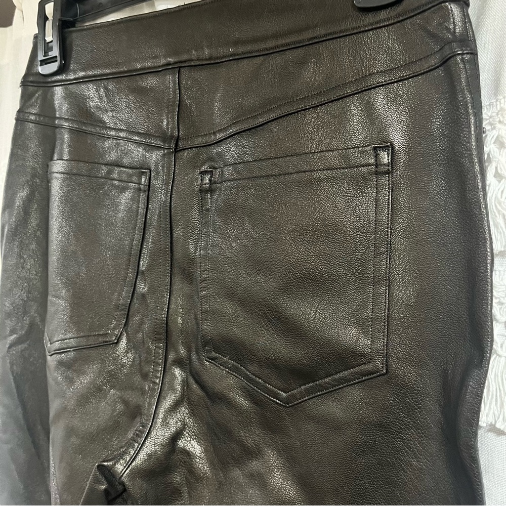 SPANX Black Skinny Pants with Sleek Fit - Picture 7 of 12